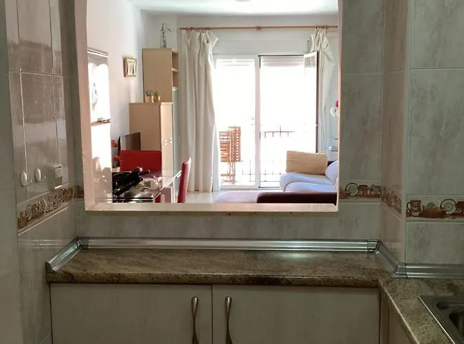 Holidays Sun & Апартаменты